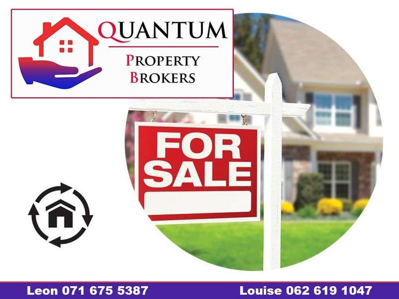 5 Bedroom Property for Sale in Uitsig Free State